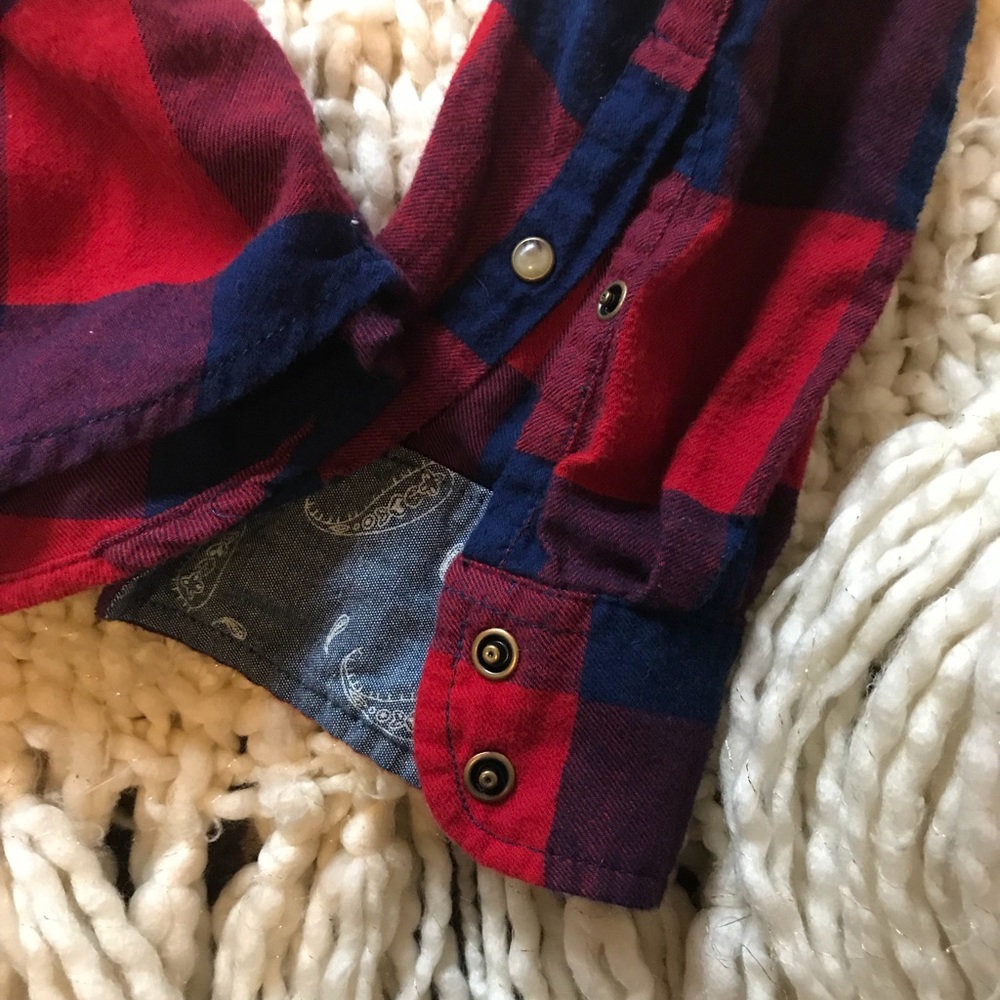 Jachs Girlfriend Flannel Top - Picture 3 of 3